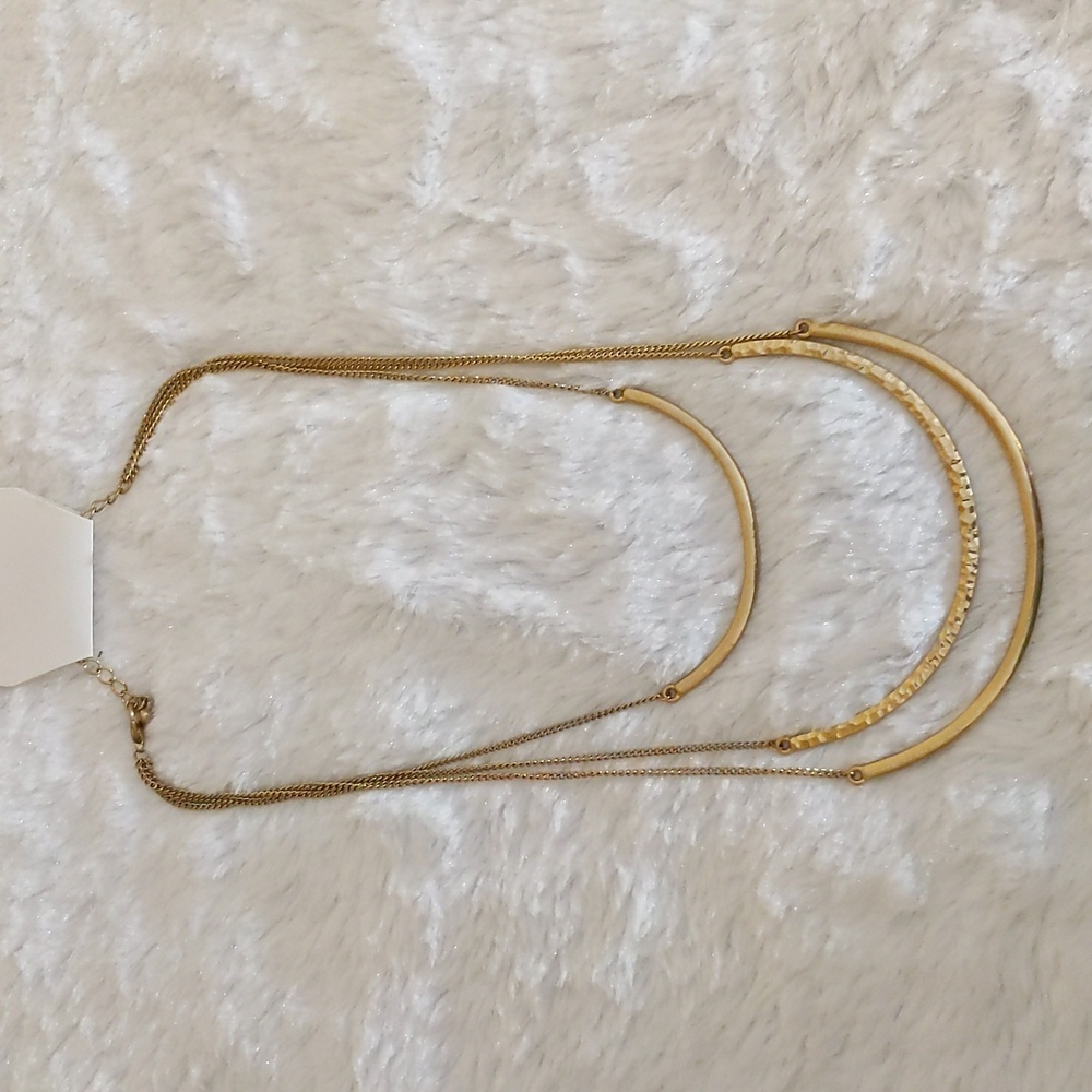 NWT Statement Gold Toned Necklace Adjustable
